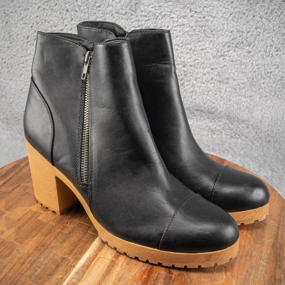 Women Sun‎ + Stone Rowaan Chelsea Block-Heel Ankle Booties Size 9.5 M